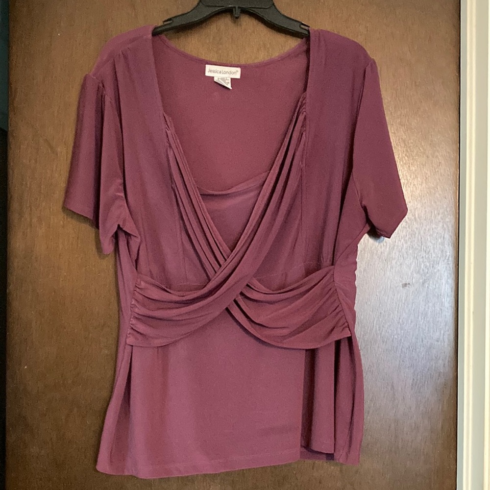 Jessica London blouse size 18/20; 5% spandex 95% Polyester.